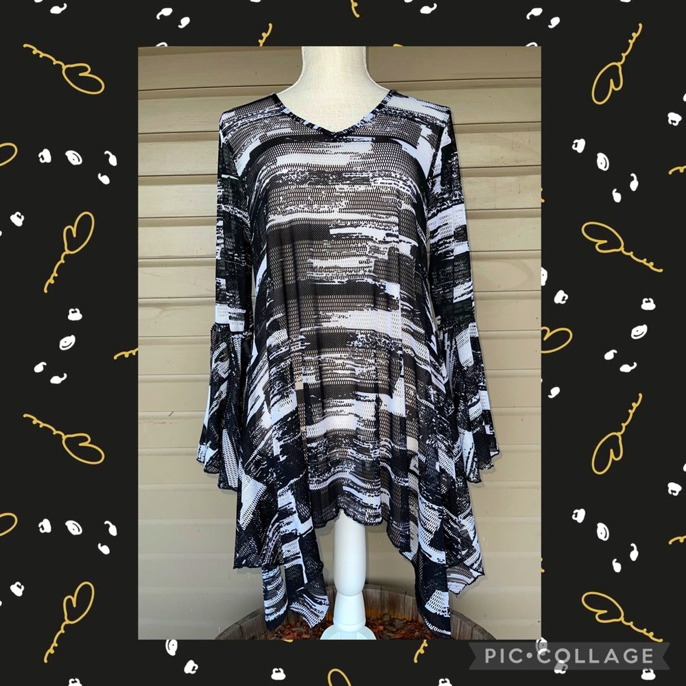 Black and White Mesh V-neck Topper (or Cover-up) with Bell Sleeves